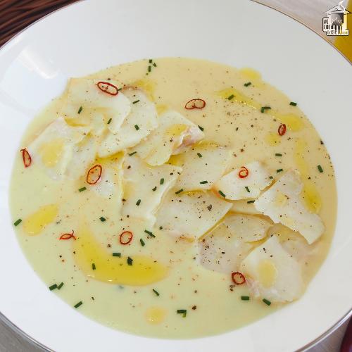 Vichyssoise con bacalao confitado