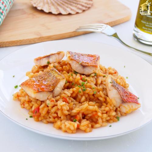 Arroz con salmonetes